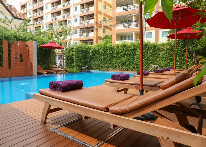 Golden Sea Pattaya Hotel