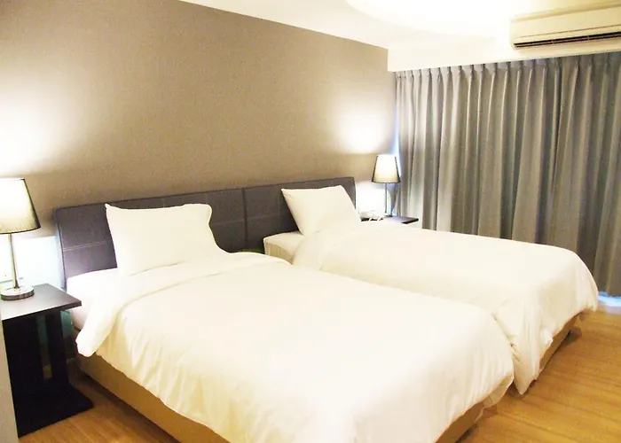 Grand Tower Inn Sathorn Hotel Bangkok