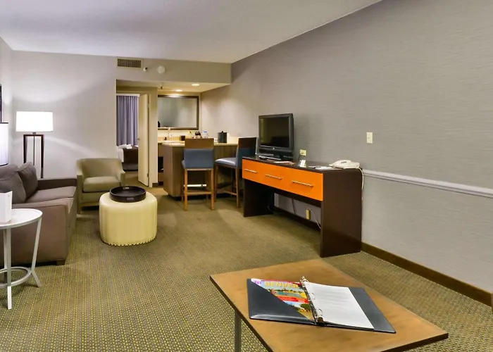 Embassy Suites By Hilton Denver Central Park