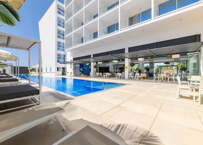 Seasons Hotel (Adults Only) Ayia Napa