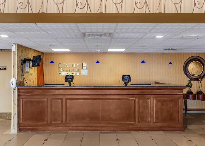 Quality Inn & Suites - Greensboro-High Point Friendship