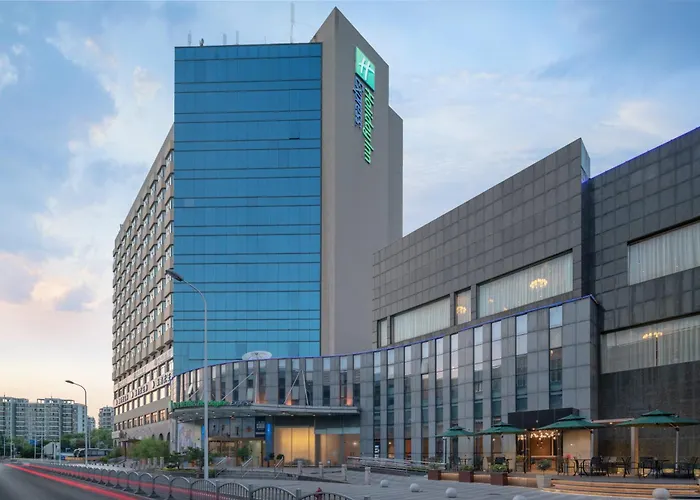 Holiday Inn Express Shanghai Jinqiao Central By Ihg
