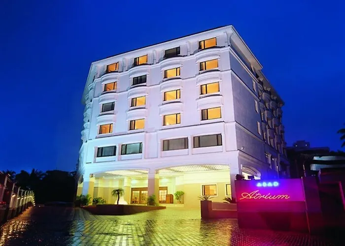 Abad Atrium Hotel Kochi