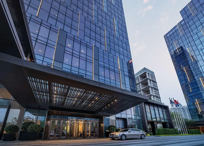 Hilton Garden Inn Shenzhen World Exhibition & Convention Center