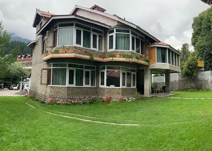 The Red House Hotel Manali 
