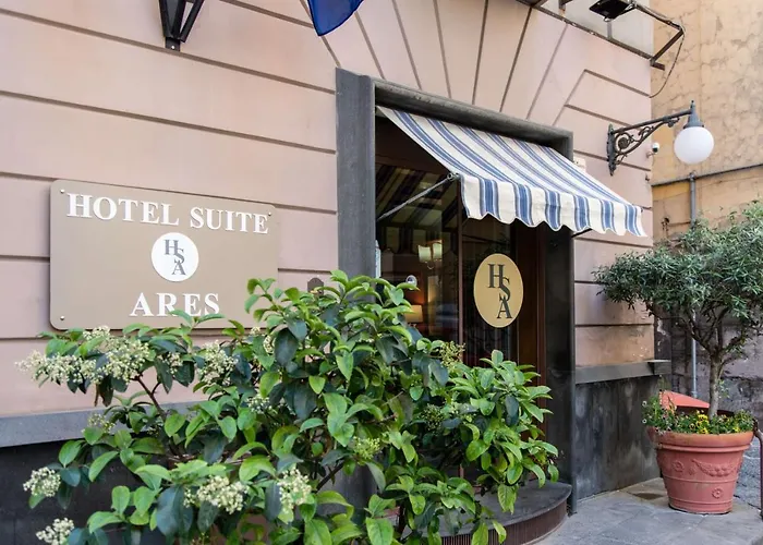 Hotel Suite Ares Naples