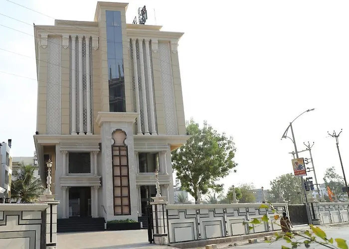 Sai Neem Tree Hotel Shirdi