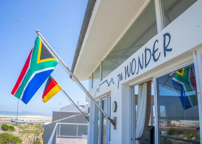 7Th Wonder Beach Guest House Cape Town
