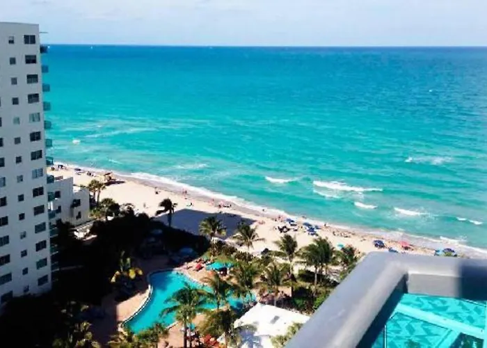 Beautiful Penthouse Condo With Stunning Views Of Both Ocean And City Hollywood