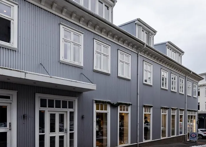 Thingholt Hotel Apartments From Center Hotels Reykjavík