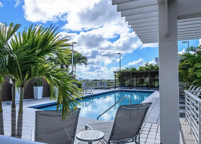 Classy 2Bd 2Bth At Midblock With Free Parking Miami