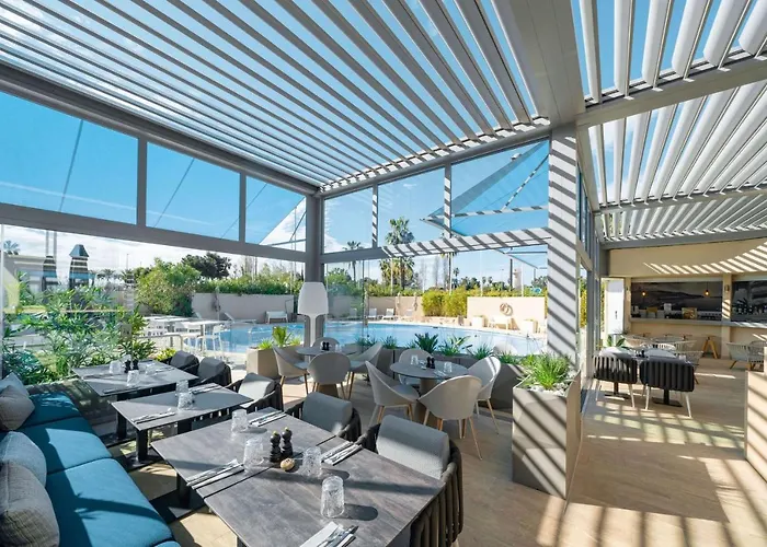 Radisson Hotel Nice Airport