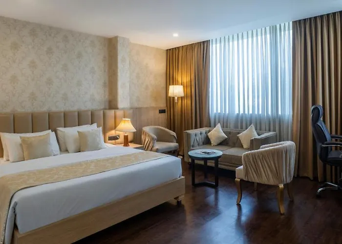 The Woodbury Hotel Gurgaon