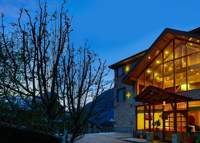 Clarks Inn Suites, Manali