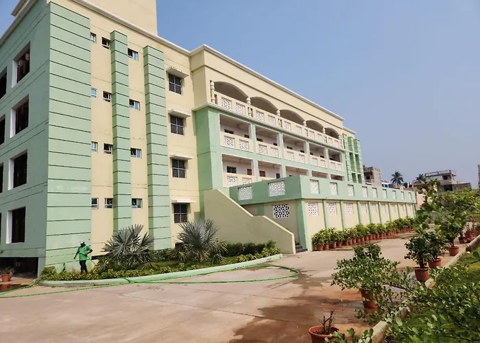 Brundabati Yatri Niwas Hotel Puri