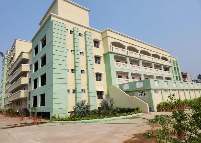 Brundabati Yatri Niwas Hotel Puri