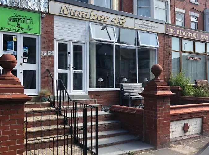 Edenfield Number 42 Hotel Blackpool