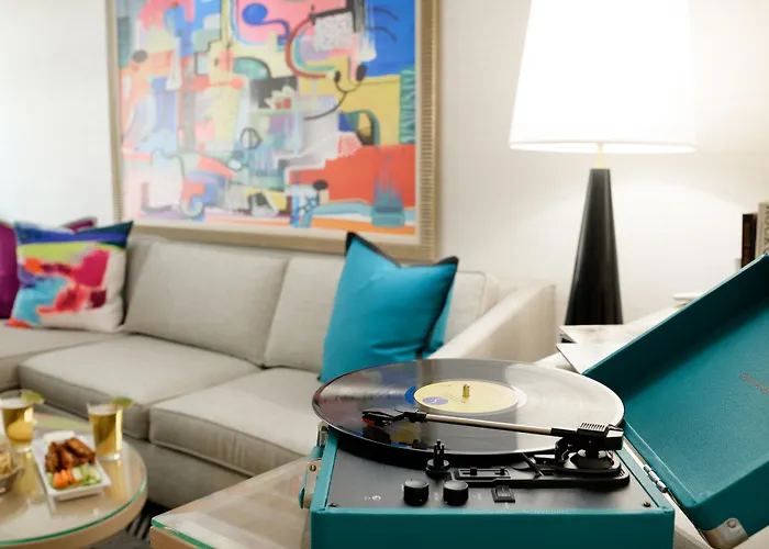 Le Parc At Melrose Hotel West Hollywood