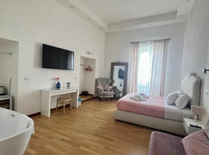 Caracciolo Napoli Beb Bed & Breakfast