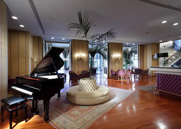 Eurostars Hotel Excelsior Naples
