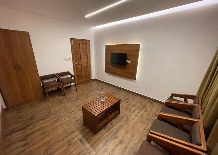 Whitehouse Residency Hotel Palakkad