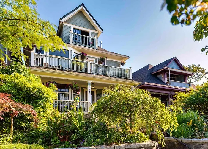 The Ivy On Parker Guest House Vancouver