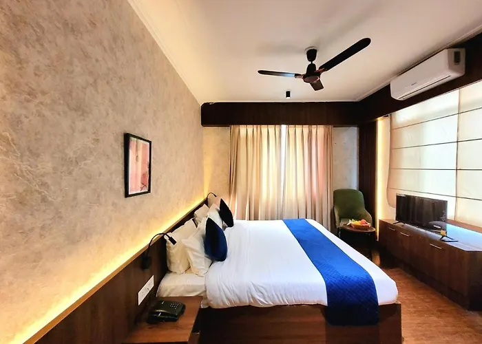 Hotel Royal Plaza Srinagar 