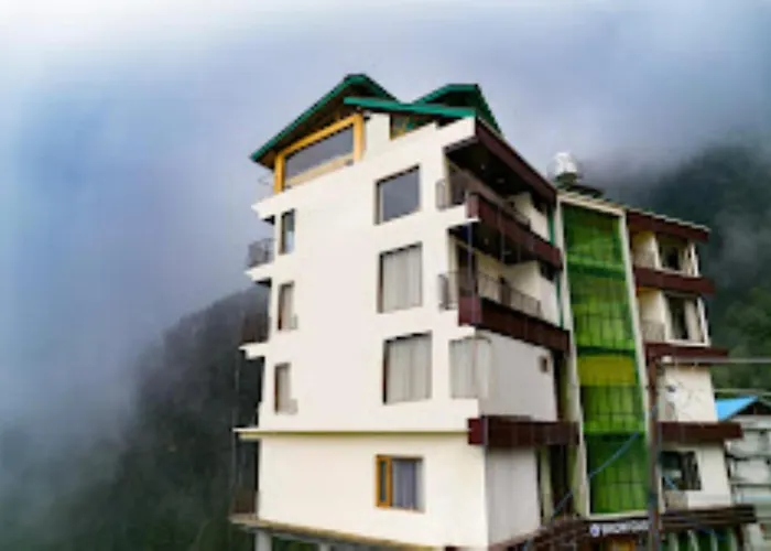 Hotel Snow Castle Dalhousie