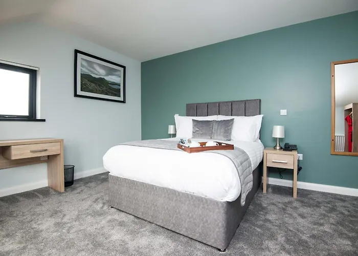 Standing Stones Lodge Belfast