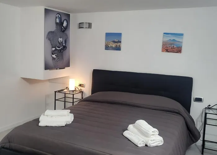 Live Naples Hotel