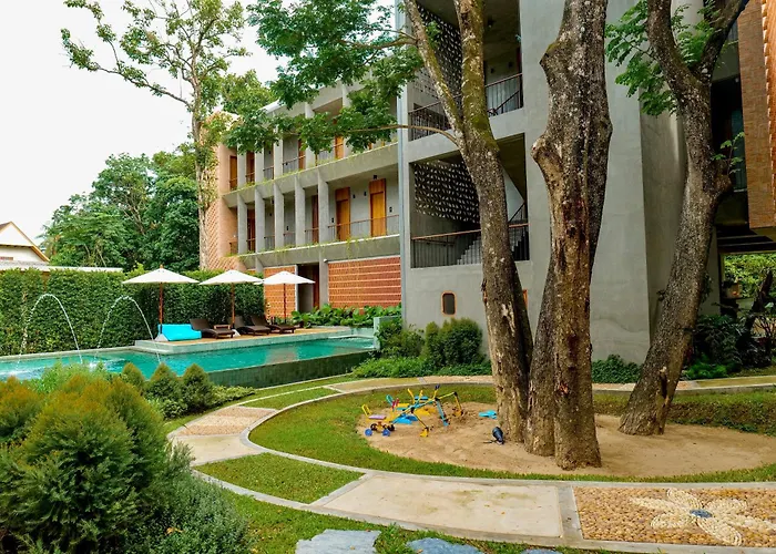 Proud Phu Fah Muang Chiang Mai Hotel