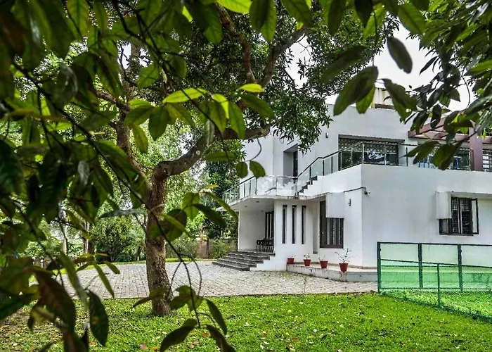 Nadhiyoram River Retreat Kochi
