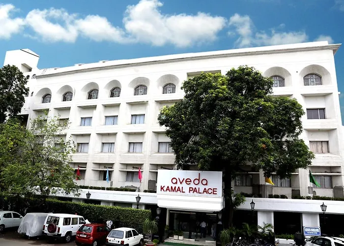 Hotel Kamal Palace Jalandhar