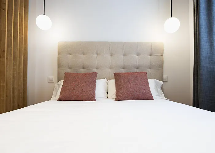 Smartr Atocha Reina Sofia Aparthotel Madrid