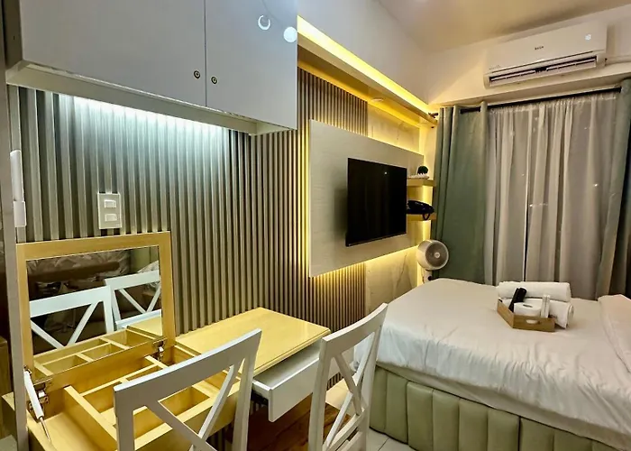City Nest Makati With Rooftop Pool And Free Netflix Makati City