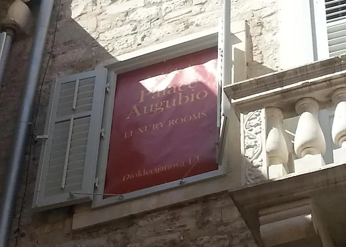Palace Augubio Split