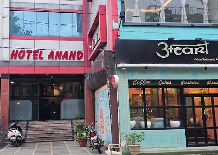 Hotel Anand Jhansi