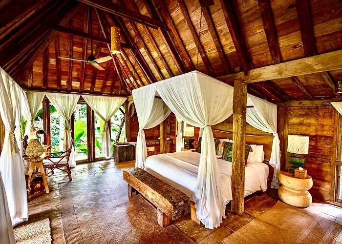 Stone House Hotel Ubud 