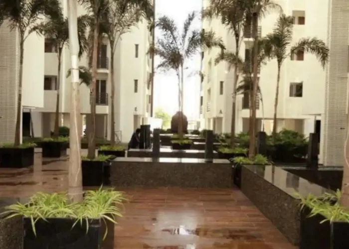 Infinity Penthouse With Pool, Sauna, Gym Rajkot
