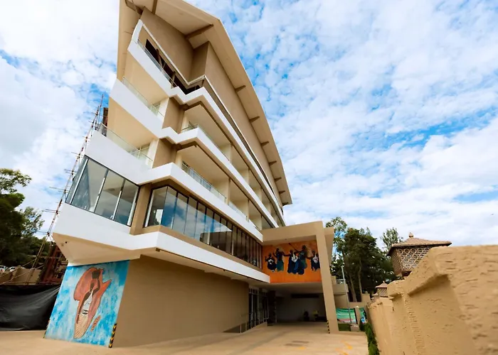 The Hut Restaurant & Boutique Hotel Kigali
