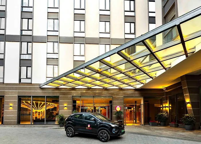 Ginger Mumbai Airport Hotel