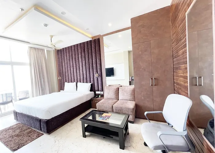 Hotel TBS Puri: Oceanfront Luxury with Full Amenities