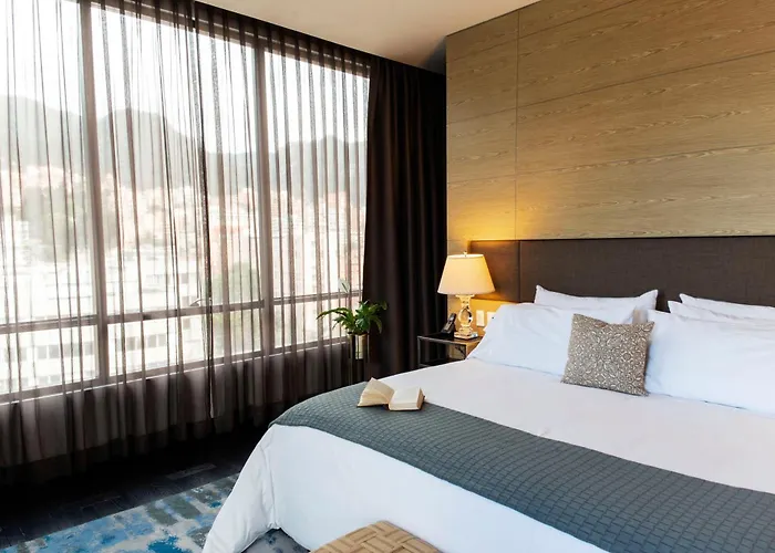 8010 Urban Living- Luxury Home Experience Bogota