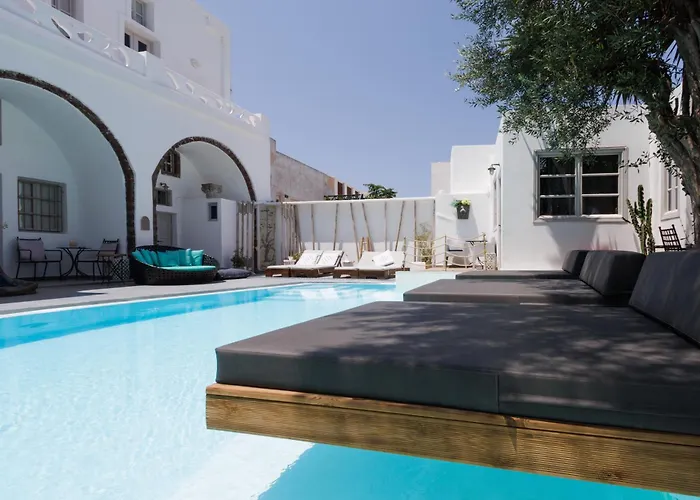 The Museum Project Oia Hotel