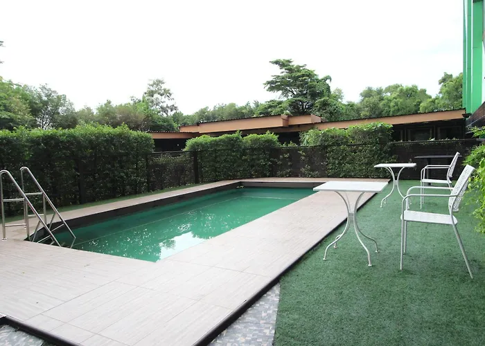 The Breton Hotel Media Bangkok