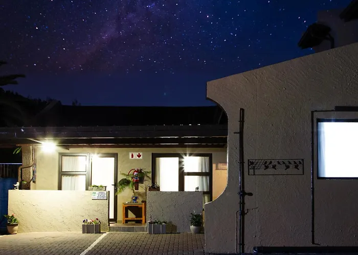 Woodpecker'S Inn Guest House Kempton Park