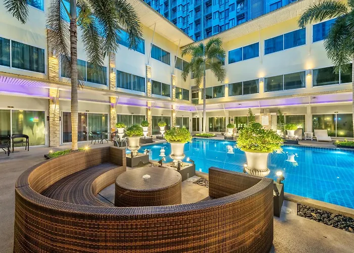 Qiu Hotel Sukhumvit - Bts On Nut Station Bangkok