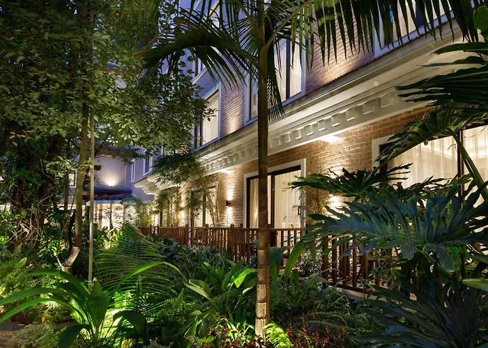 Hotel Thrive, A Tropical Courtyard Kathmandu