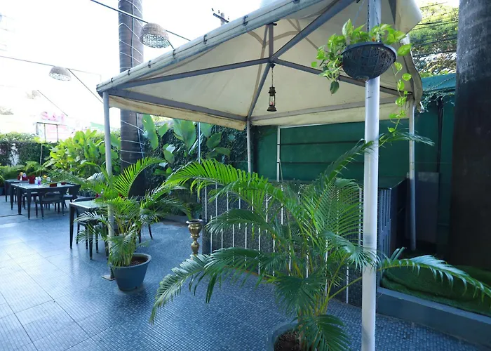 Hotel Saj Luciya Thiruvananthapuram
