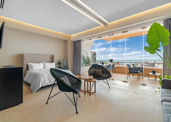 Maxwell Residences Romantic Zone Puerto Vallarta